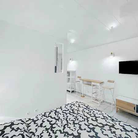 Escapade En Champagne - Modern, Wifi, 2 Pers Apartment *